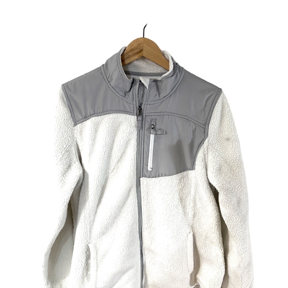 Faded Glory Women’s White Sherpa Fleece Jacket with Grey Nylon Trim | size XL